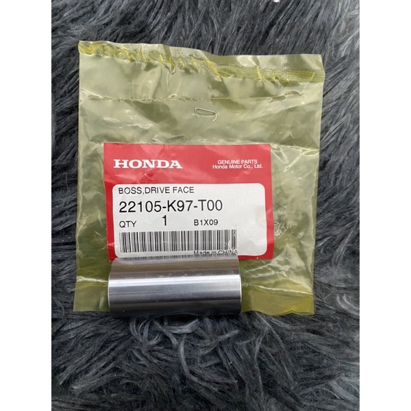 บูทชามกับฝาครอบเม็ด HONDA PCX แปลงใส่ VASPA 125/150 รับประกันของแท้ศูนย์ 100%