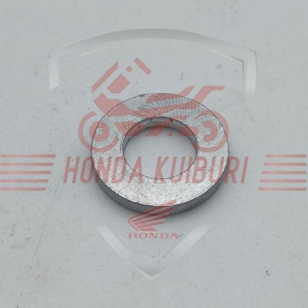 8 มม.  อะไหล่แท้  HONDA  FORZA 300/350